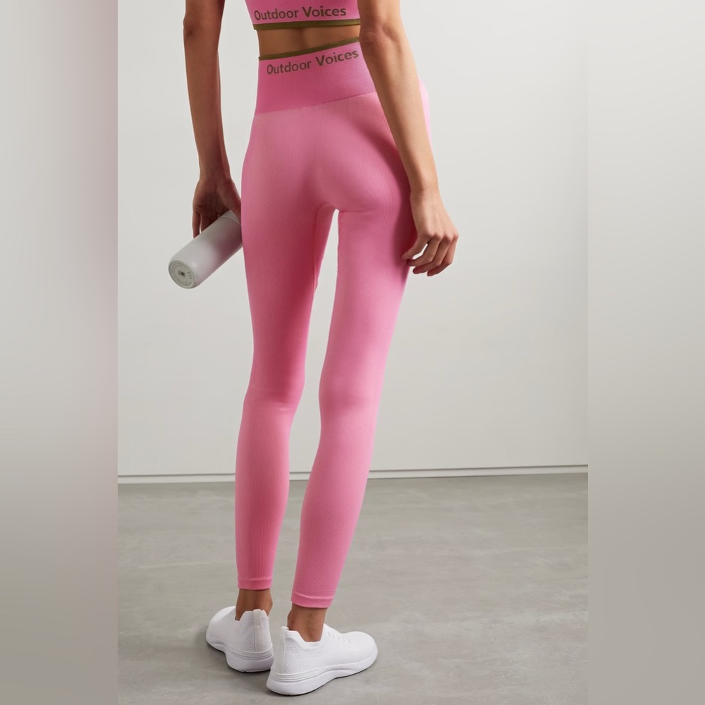 NWT Outdoor Voices Seamless Ribbed 7/8 Legging- Bubblegum - Picture 2 of 6
